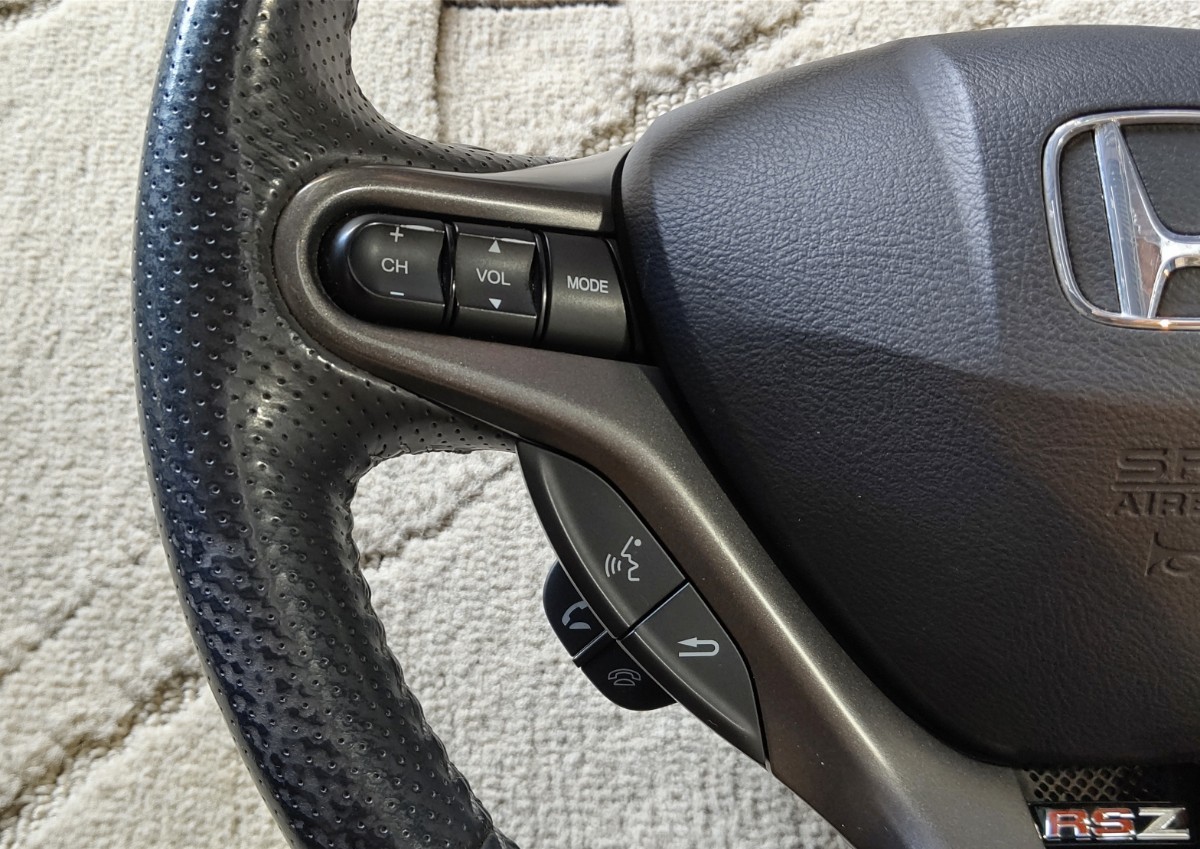 ☆ホンダ ストリーム RSZ 純正 ステアリング RN RN6 ハンドル パドル