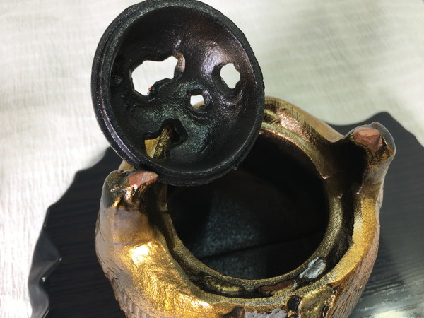 高岡銅器 香炉 鷹 瑞峰 作 美術香炉 来福 置物 木札付 銅製色金彩