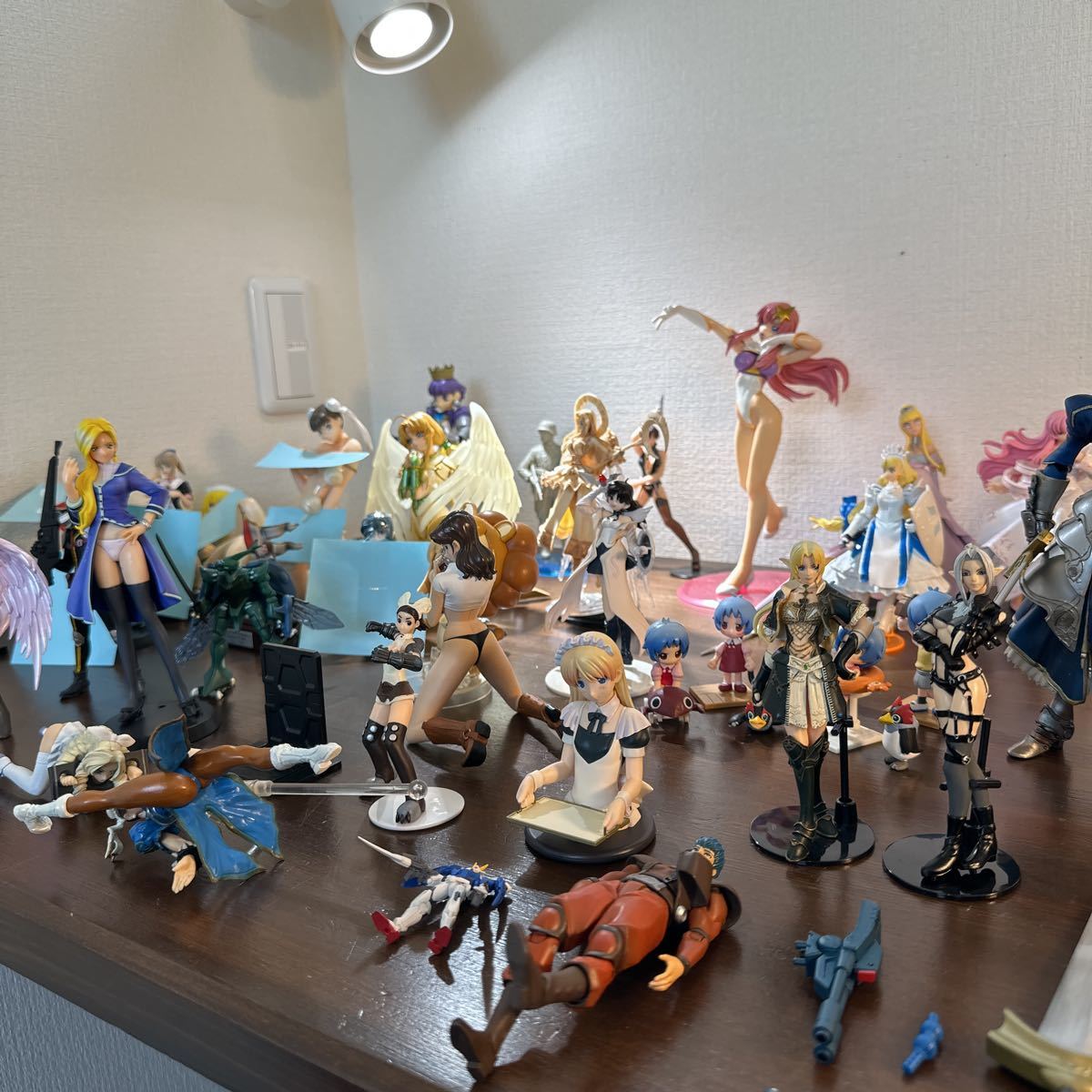 美少女フィギュア大量まとめ いろんなものが混じっています の入札履歴
