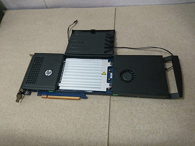 2「HP Z Workstation」向けのM.2 SSD増設用カード HP Z Turbo 2「HP Z Workstation」向けのM.2 SSD増設用カード HP Z Turbo