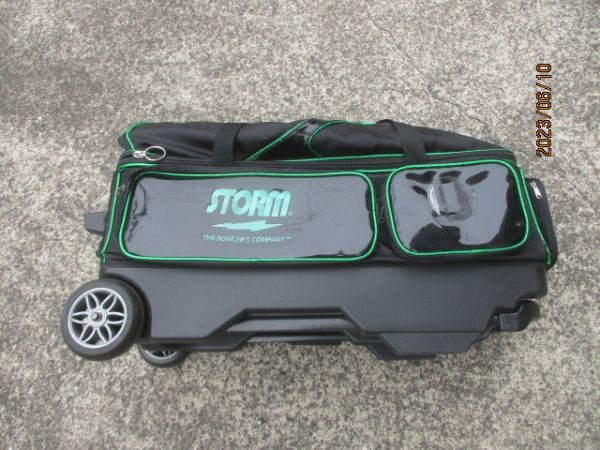□ストーム 3ボールキャリーローラーバッグ 中古 STORM 3 ball bag  