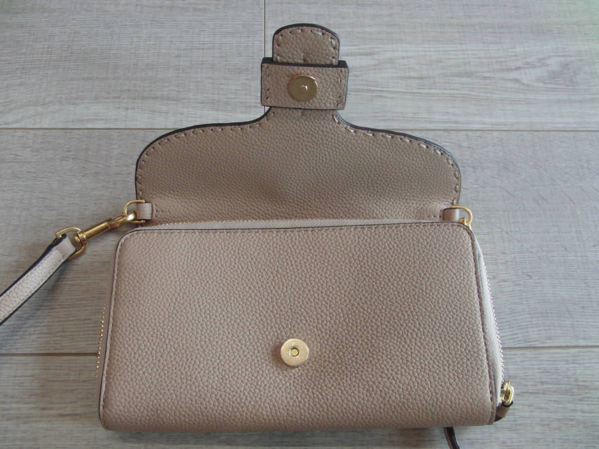 □□□【ほぼ未使用】本物 トリーバーチ TORY BURCH お財布ショルダー 