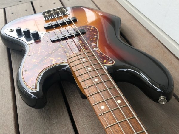 Squier by Fender JAZZ BASS JVシリアル 83年製 フジゲン製 フェンダー
