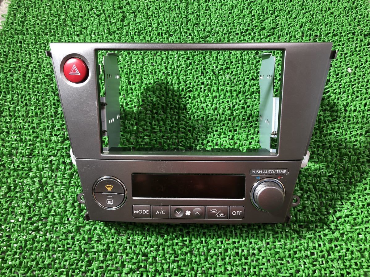 スバル　レガシィ　BL5 BP5 オーディオパネル レガシィ BP5 BL5 純正 オーディオパネル 後期 ナビパネル オーディオ