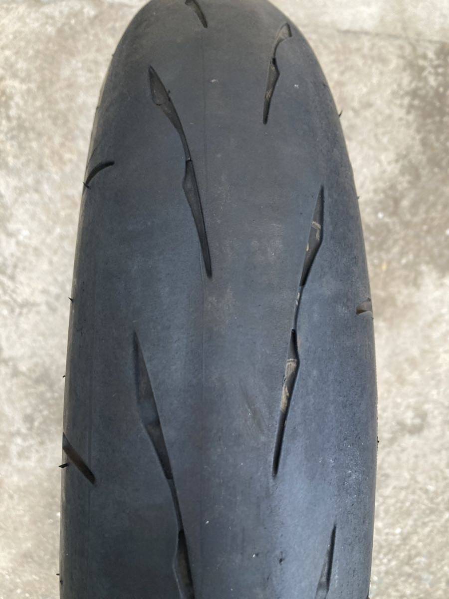 ブリヂストン RS11 120/70ZR17 フロントタイヤ RS11 120⁄70ZR17 120