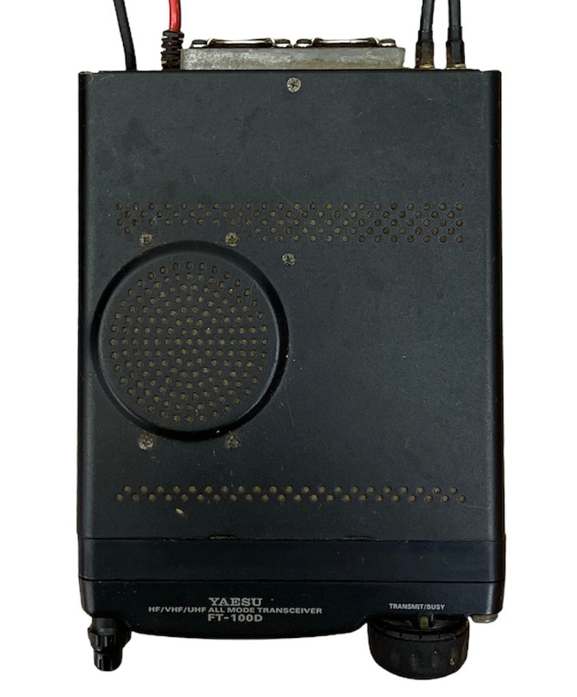 YAESU FT-100D トランシーバー 無線機 アマチュア無線 八重洲