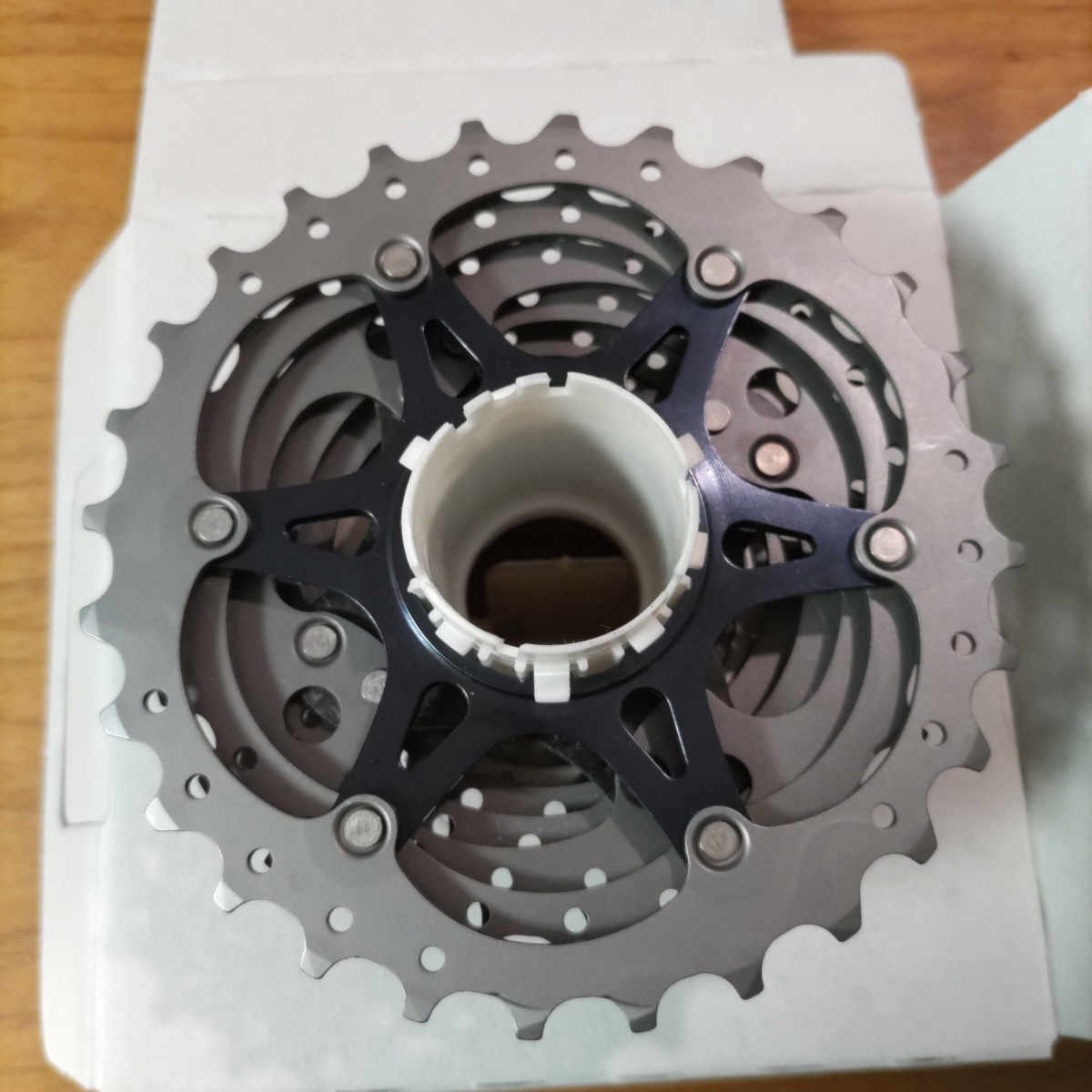 使用期間極少雨天未使用！デュラエース 未使用 SHIMANO シマノ CS