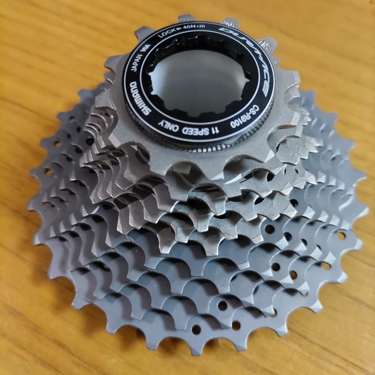 使用期間極少雨天未使用！デュラエース 未使用 SHIMANO シマノ CS