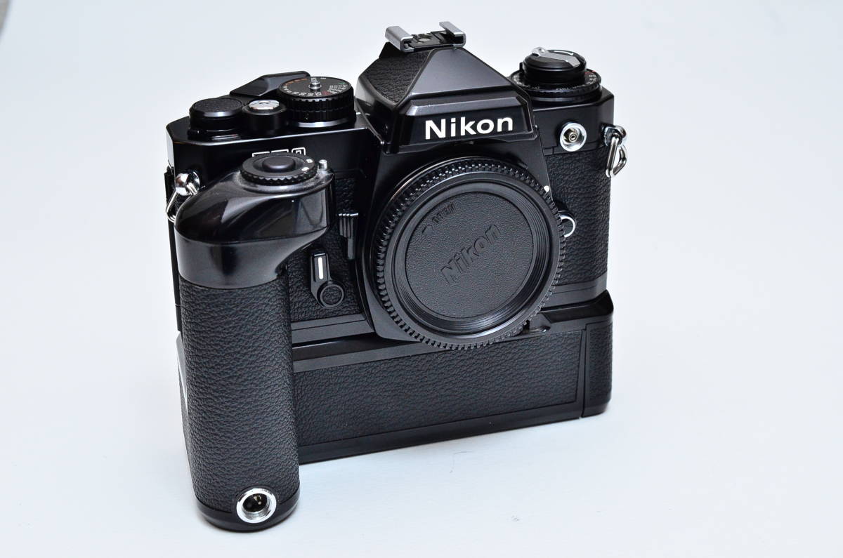 Nikon FE2 Black Body 整備済 美品 MD-12付