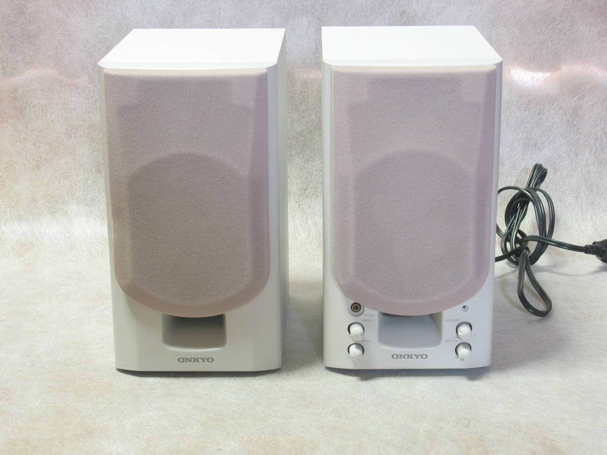 ONKYO - ONKYO WAVIO アンプ内蔵スピーカー 15W+15W GX-D90(B)の通販