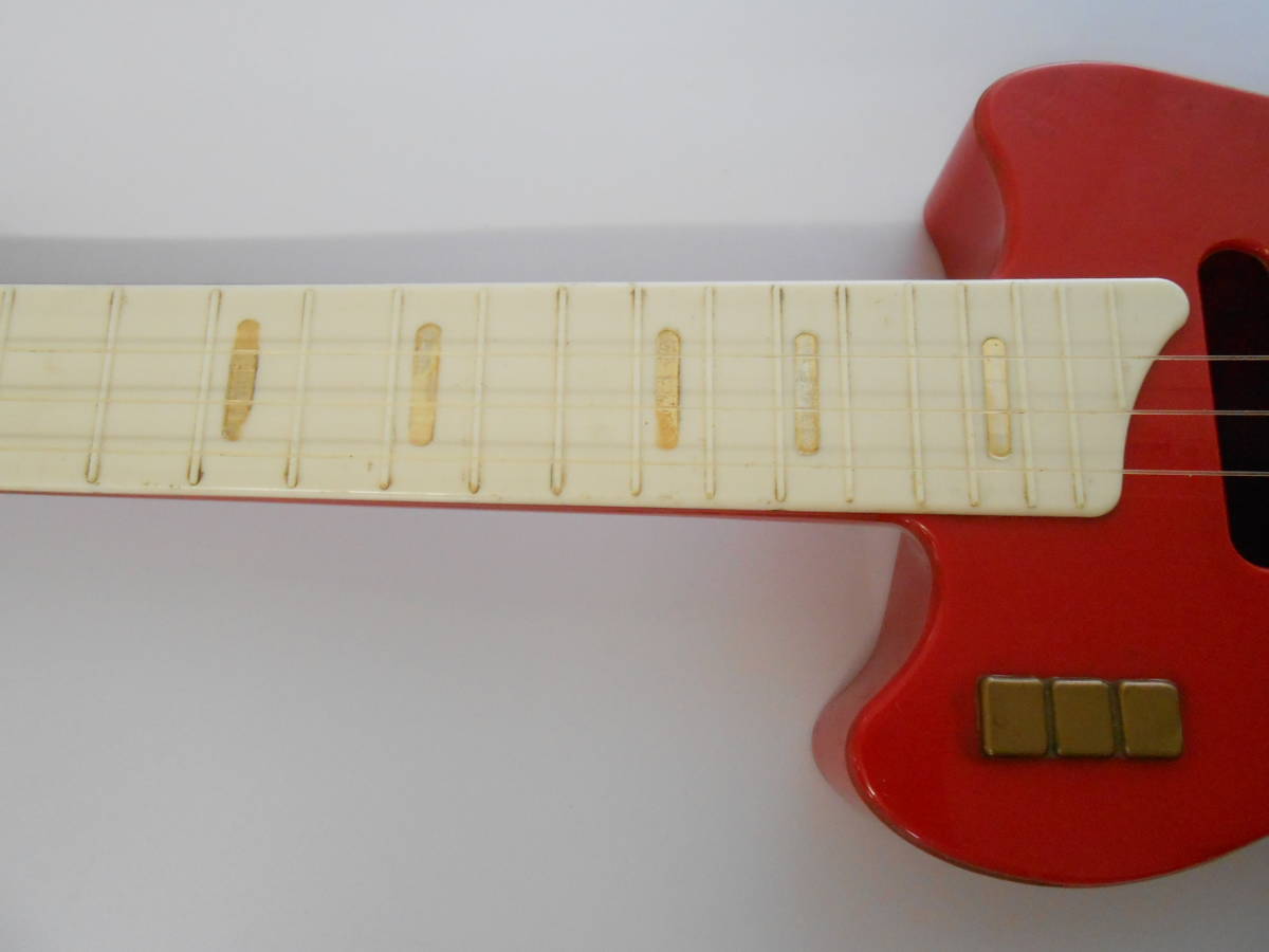 世高∞1 【現状品】人造人間 キカイダー ギター? ウクレレ? おもちゃ 