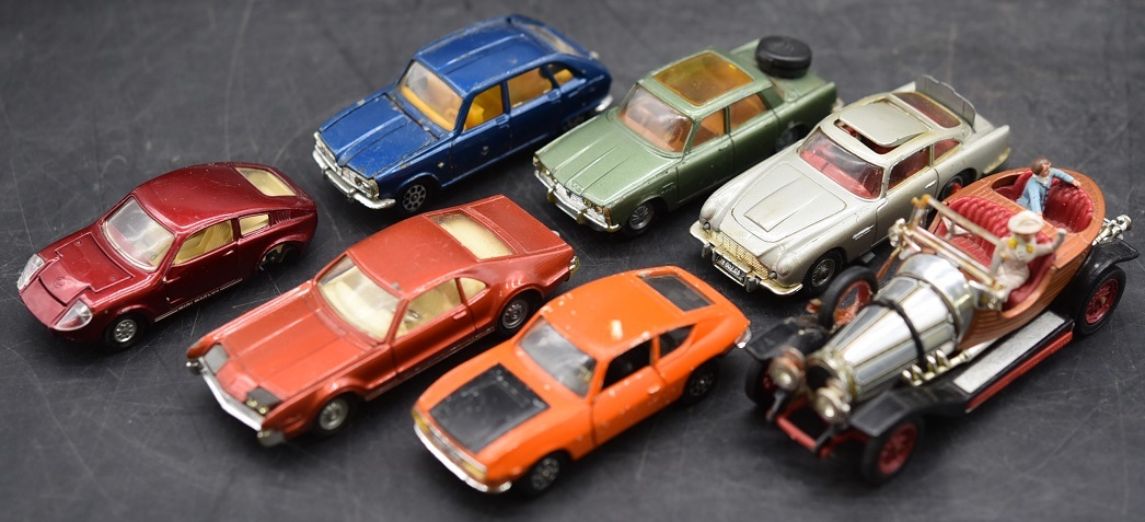 YKK7-6 現状品 CORGI TOYS コーギー 7台まとめ ミニカー 車 おもちゃ 玩具 コレクション イギリス製 グレート・ブリテン ジャンク