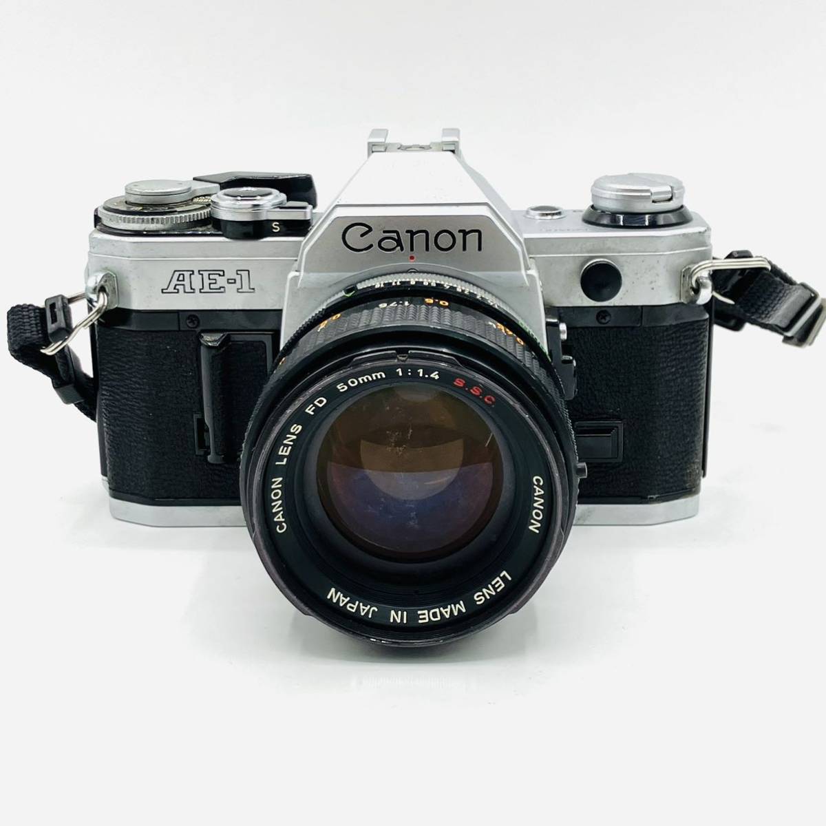 Canon キヤノン 一眼レフ AE-1 / 単焦点レンズ FD 50mm f1.4 S.S.C フィルムカメラ ジャンク品