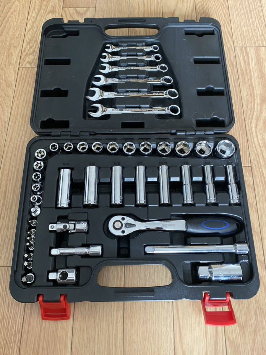 送料無料 美品 バイクパーツセンター(Bike Parts Center) インチ工具セットMoto Tools 44PCSセット 975042