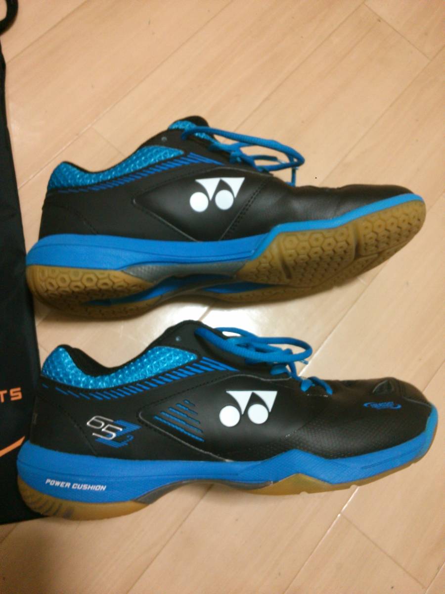 171★中古美品/送料無料■YONEX/ バドミントンシューズ■26.5サイズ■パワークッション65Z2