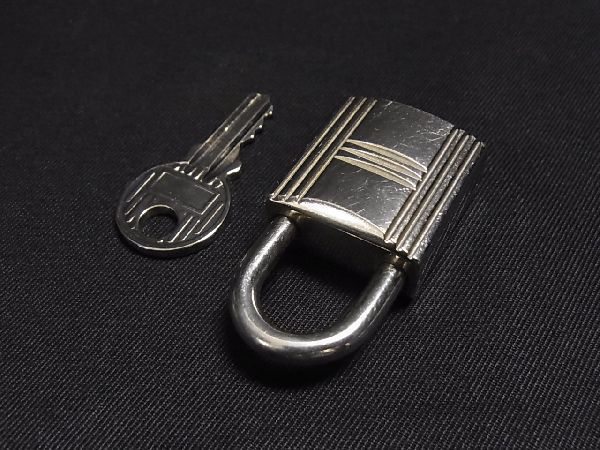極 HERMES エルメス カデナ 南京錠 パドロック 120 鍵 キー シルバー 
