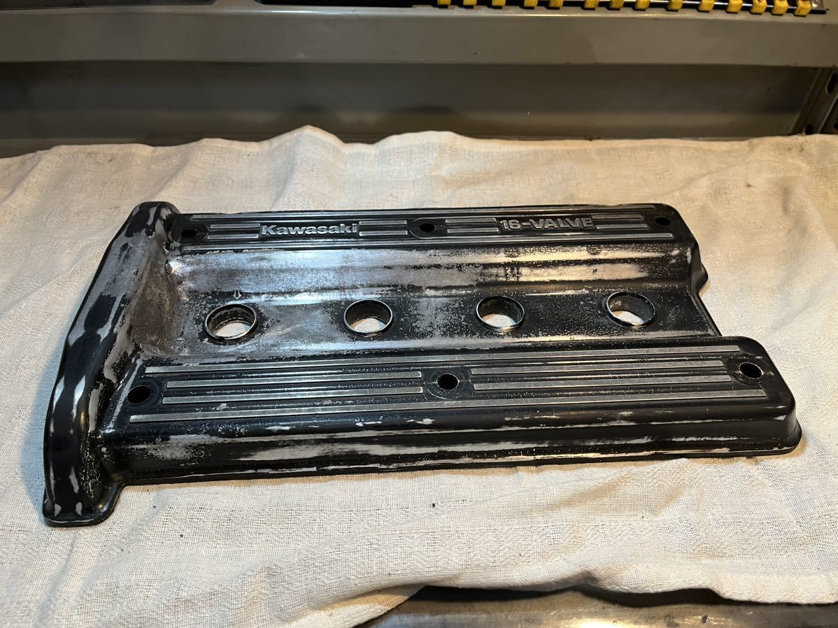 GPZ900R シリンダーヘッドカバー　塗装ベース