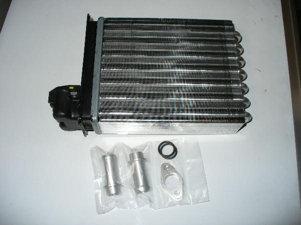 ステップワゴン DBA-RK5 エンジン R20A NH812P 11000-R0A-850 222218