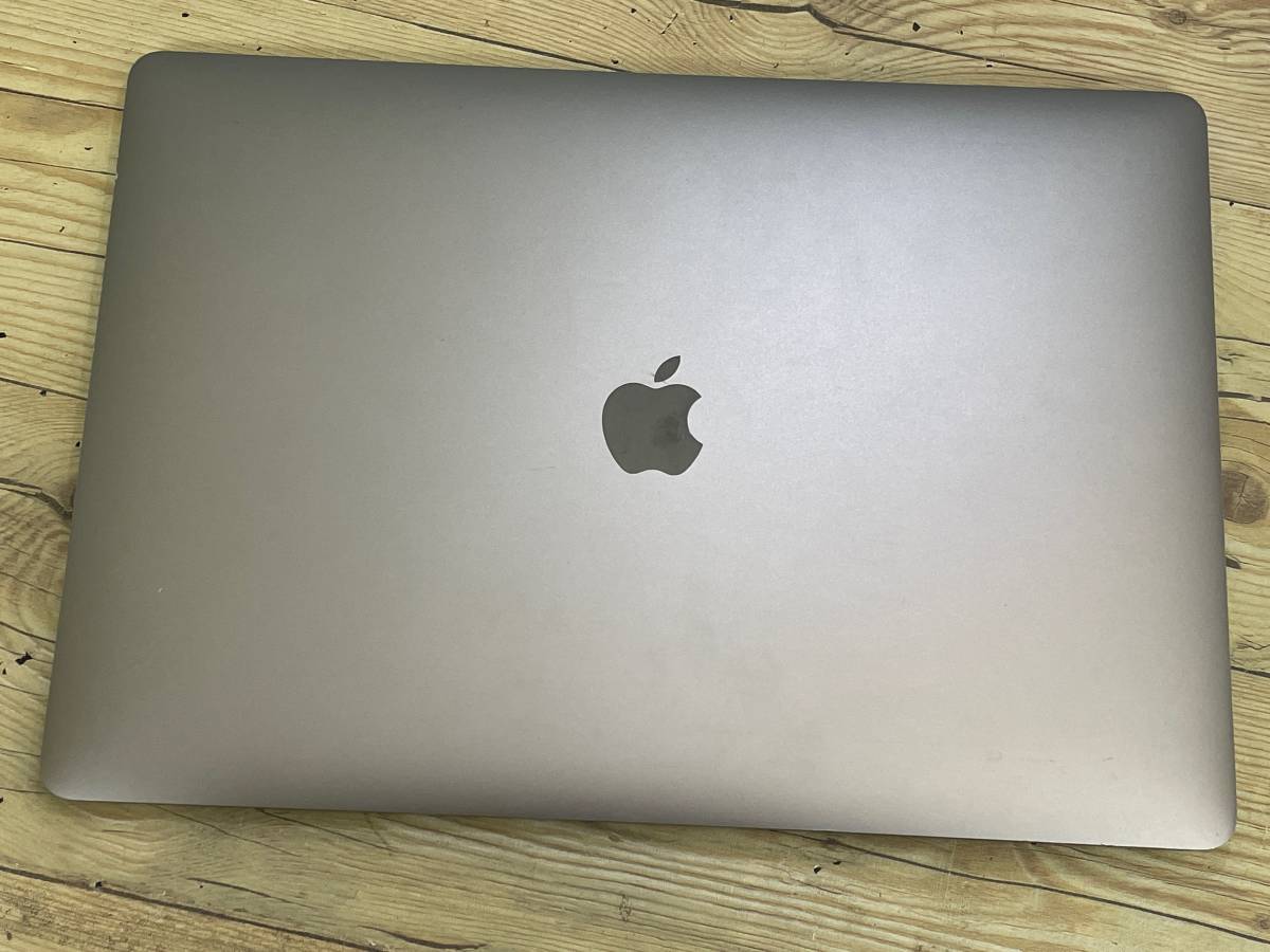 美品 MacBook Pro 2018 (A1990)[Core i7(8750H)2.2Ghz/RAM:32GB/SSD 