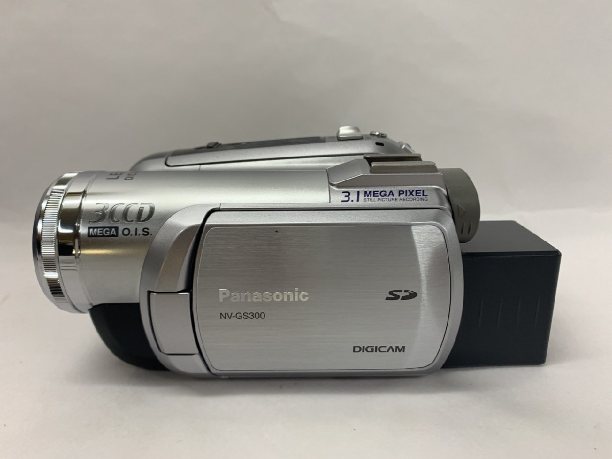 H-1456】Panasonic パナソニック NV-GS300-S シルバー デジタルビデオ