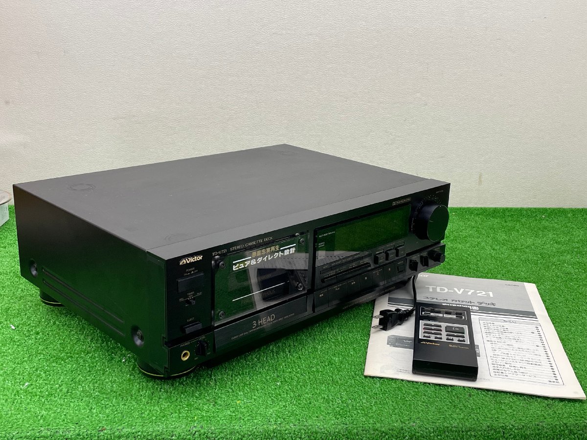♪2444 中古品 オーディオ機器 カセットデッキ Victor ビクター TD