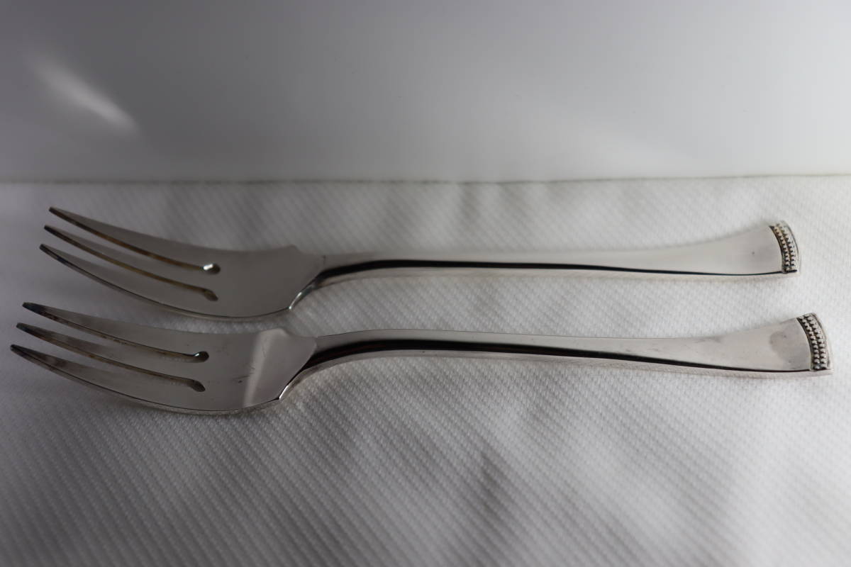 国産銀無垢ディナーフォーク2本セット◆ラッキーウッド(小林工業製)◆使用感あります◆シルエットがとても美しいフォークです◆
