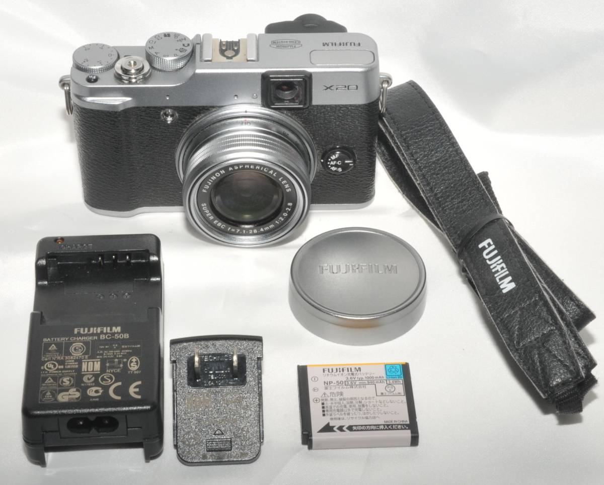 X20 FUJIFILM 富士フイルム Fujifilm Silver シルバー FX-X20S