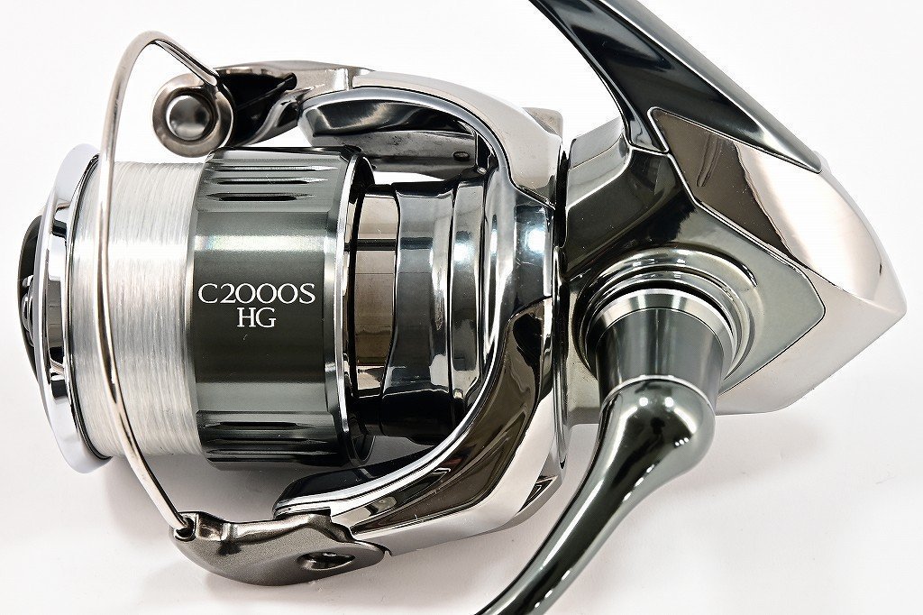 【シマノ】 22ステラ C2000SHG IOSファクトリーラインローラー装着