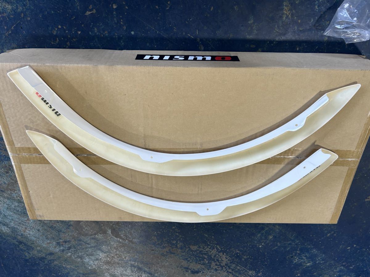 新品 ニスモ BNR34 フェンダーカバー 63000-RNR45 フロント左右