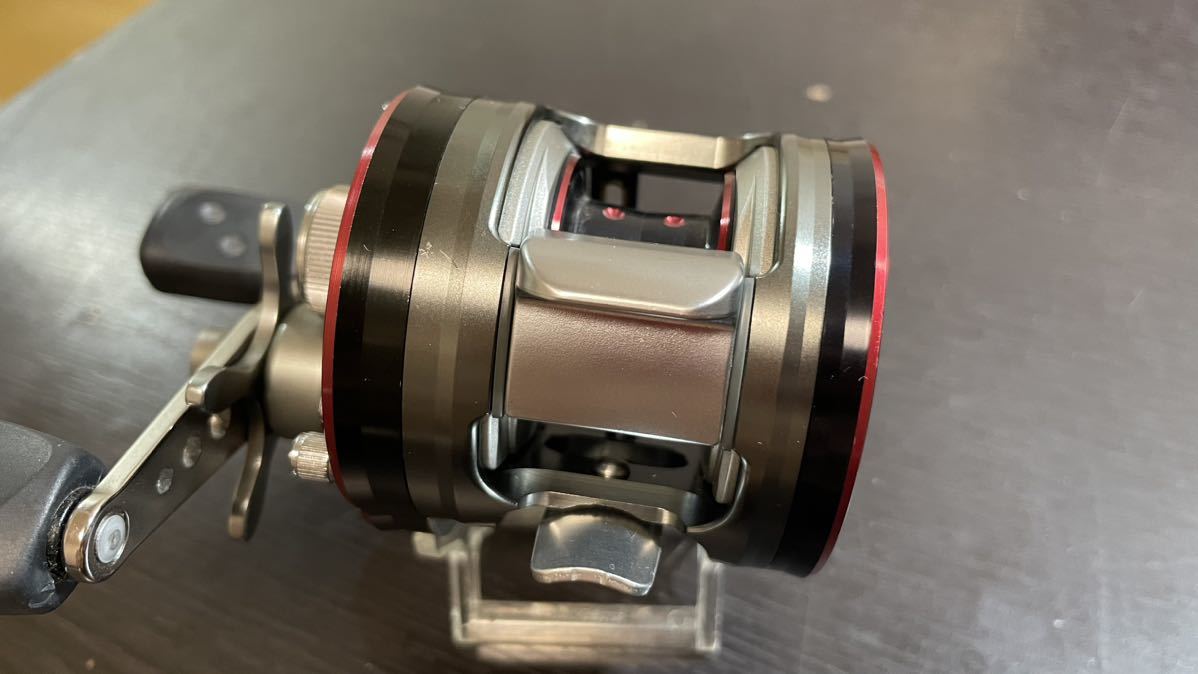 送料無料 中古美品 機能良好 Abu Garcia アブガルシア モラム ZX 1601