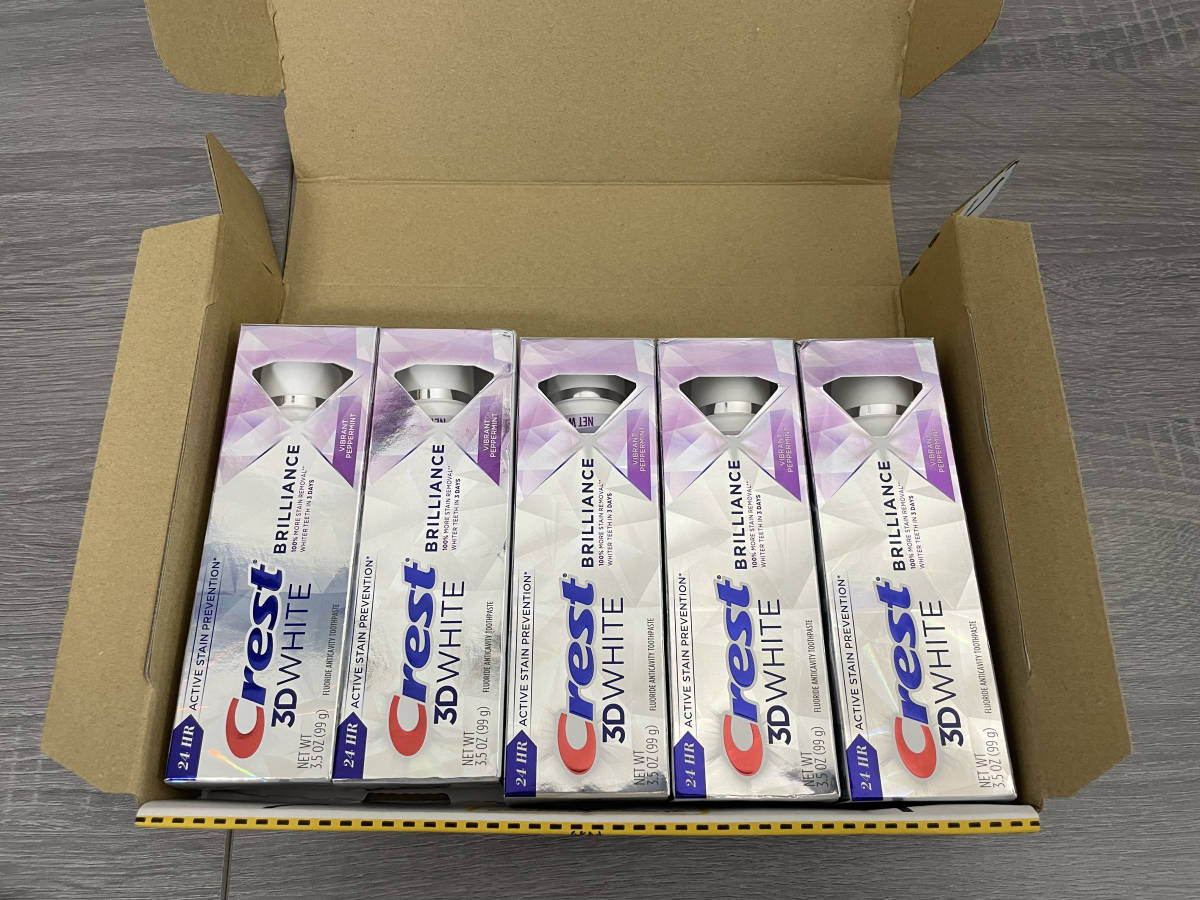 【中華製でない。送料無料】5本　3D Crest Brilliance 99g クレストブリリアンスホワイト　歯磨き粉　アメリカ 匿名配送 未使用 Colgate