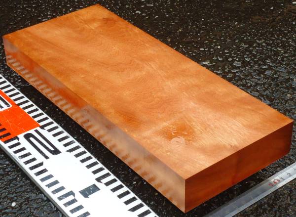 かごの木、光沢飴色、甘い香り良好、強固な四面加工板￥1円～3ia