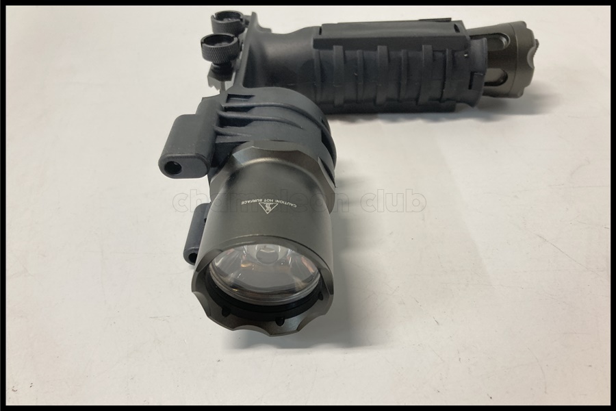 M910A ウェポン フォアグリップ SureFireタイプ LED Element Element