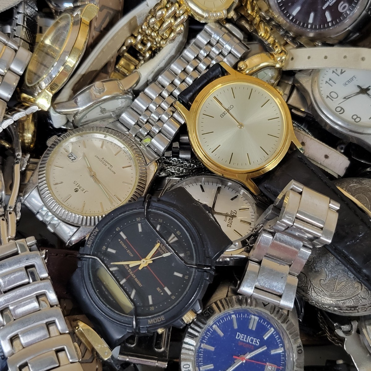 1円~【140点】時計 まとめ売り TISSOT Swatch CYMA SEIKO CASIO 