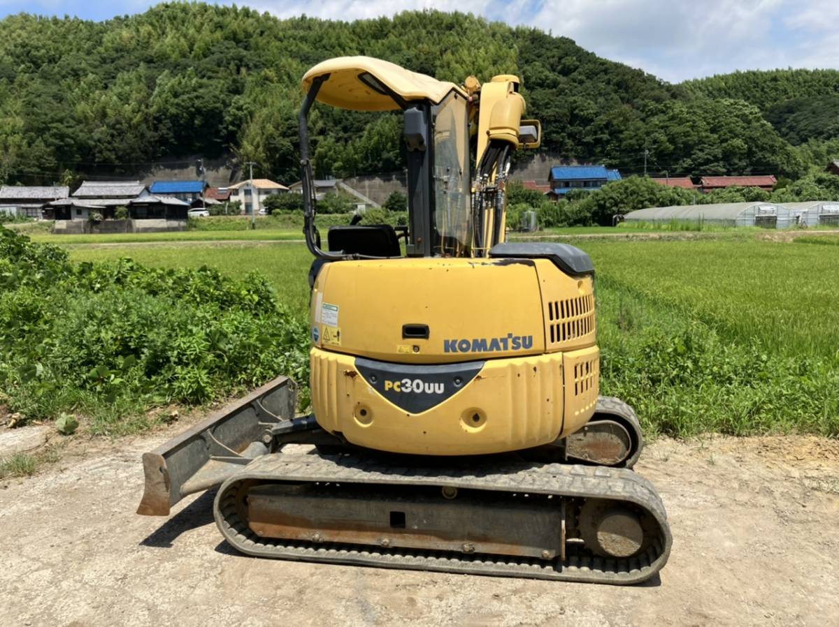PC30UU-5 コマツ 兵庫県のミニ油圧ショベル(ミニユンボ 千葉県のミニ 