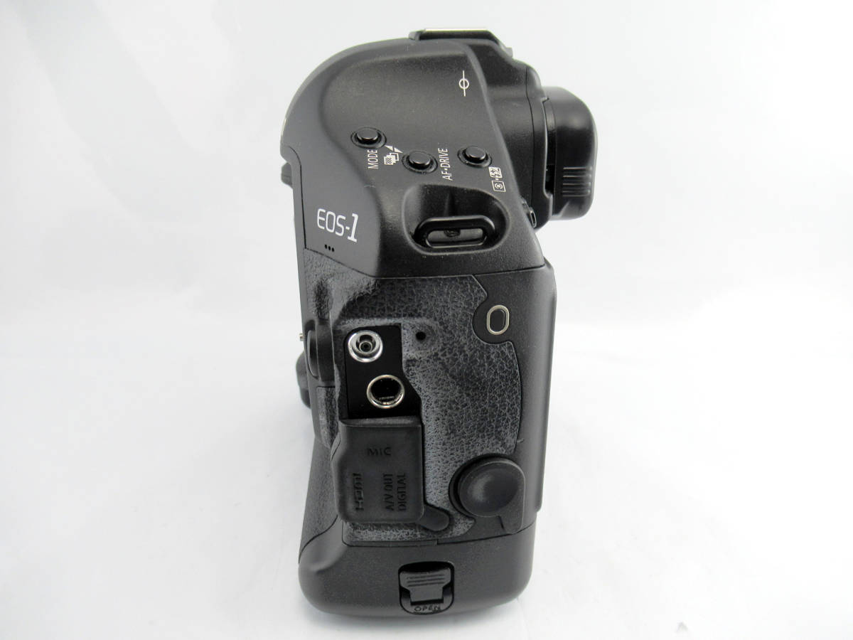 Mark IV Canon ボディの製品画像 (Body W⁄Battery,Charger 【Canon