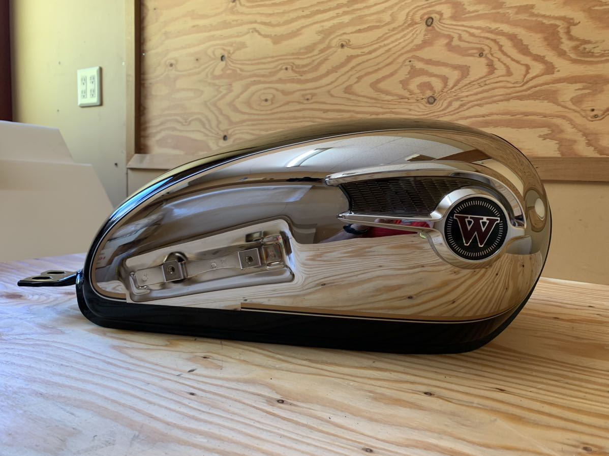 W800ストリート純正燃料タンクフューエルタンク