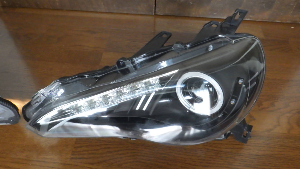 SONAR ZN6 トヨタ 86 HIDヘッドライト 社外 イカリング LED バラスト 