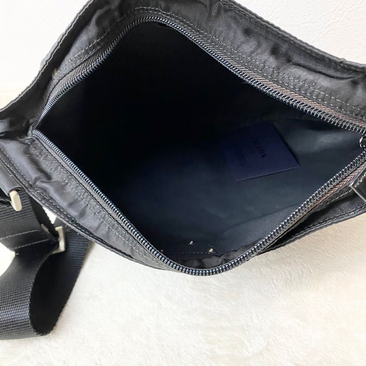 1円～【極美品】プラダ PRADA ショルダーバッグ 斜め掛け クロスボディ 