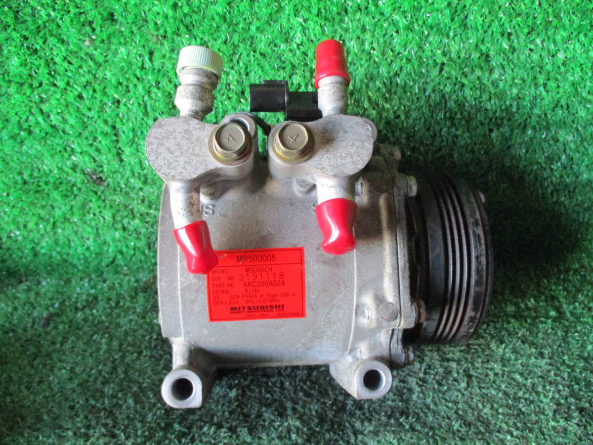 B230 ◇ミニキャブ[U61V]/タウンボックス(U61W) エアコン 