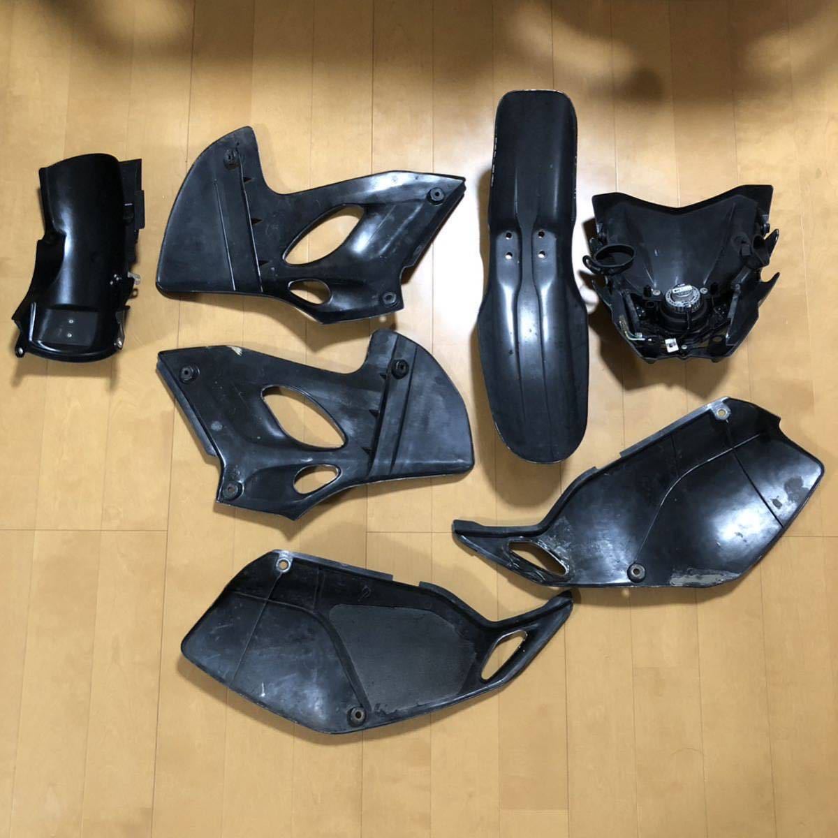 新品☆バリオス／II(ZR250A／B)☆純正インシュレーター 【公式 