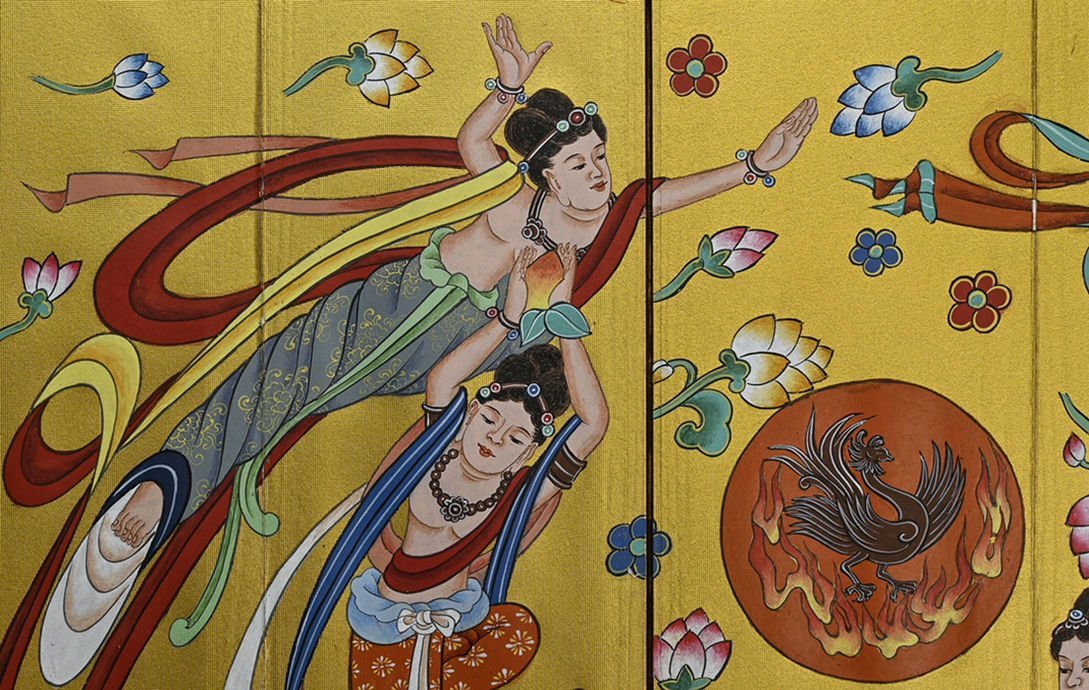 錦間】蔵出し品 R061中国古画 張大千・莫高窟飛天仏像図 金箔紙本 屏風
