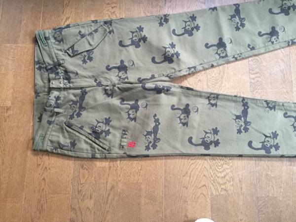 パーリーゲイツ　　Felixのパンツ