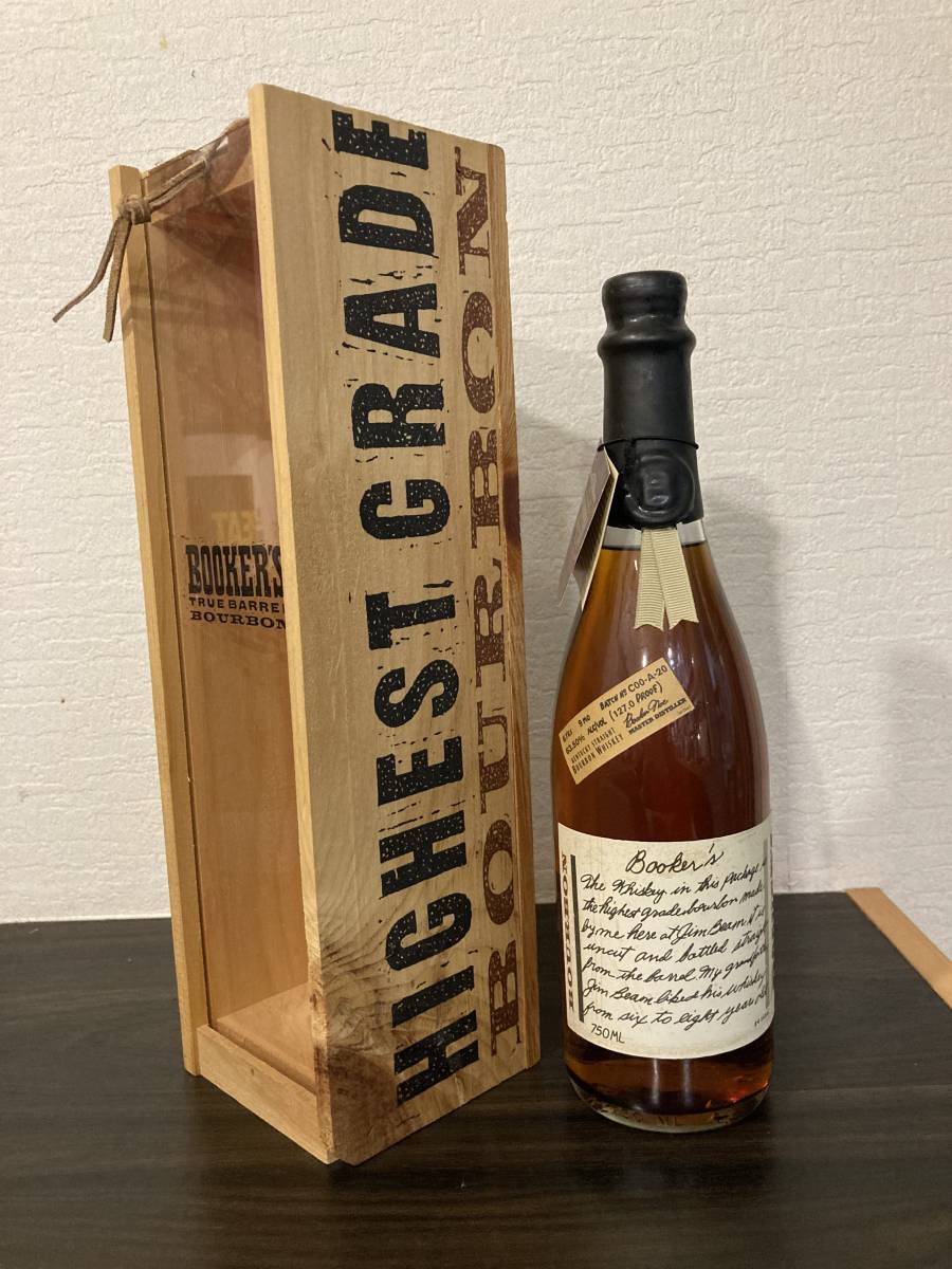 ☆ブッカーズ 2025 バーボンウイスキー 750ml 専用木箱入り☆