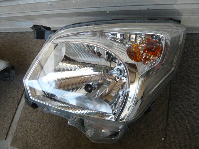 スペーシア ヘッドライト HID 左右セット 割れ無 小傷有り MK32S