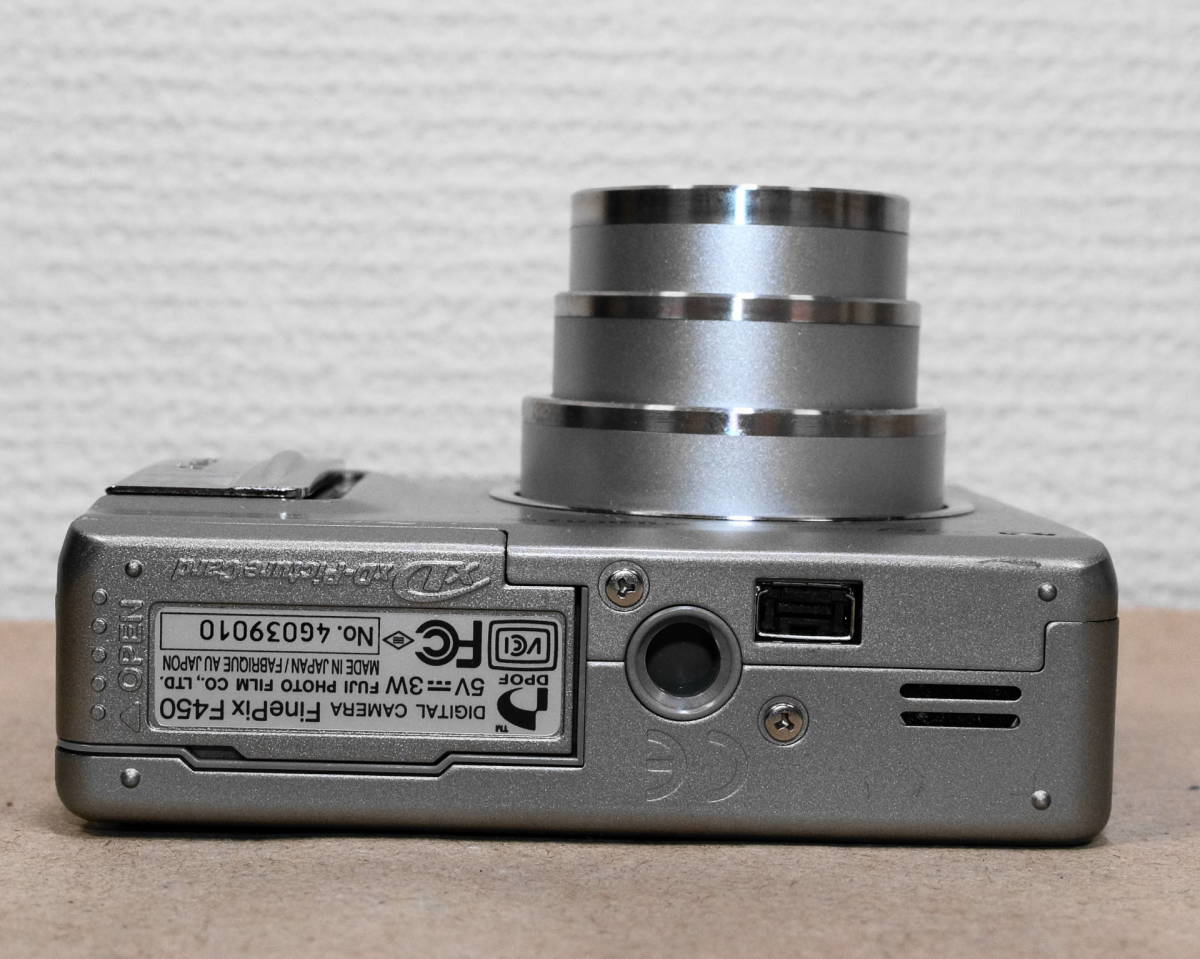 動作確認済 FUJIFILM FinePix F450 付属品多数 xDカード付 0391 富士フイルム FUJIFILM FinePix F450 1/2.5型CCD 有効520万画素