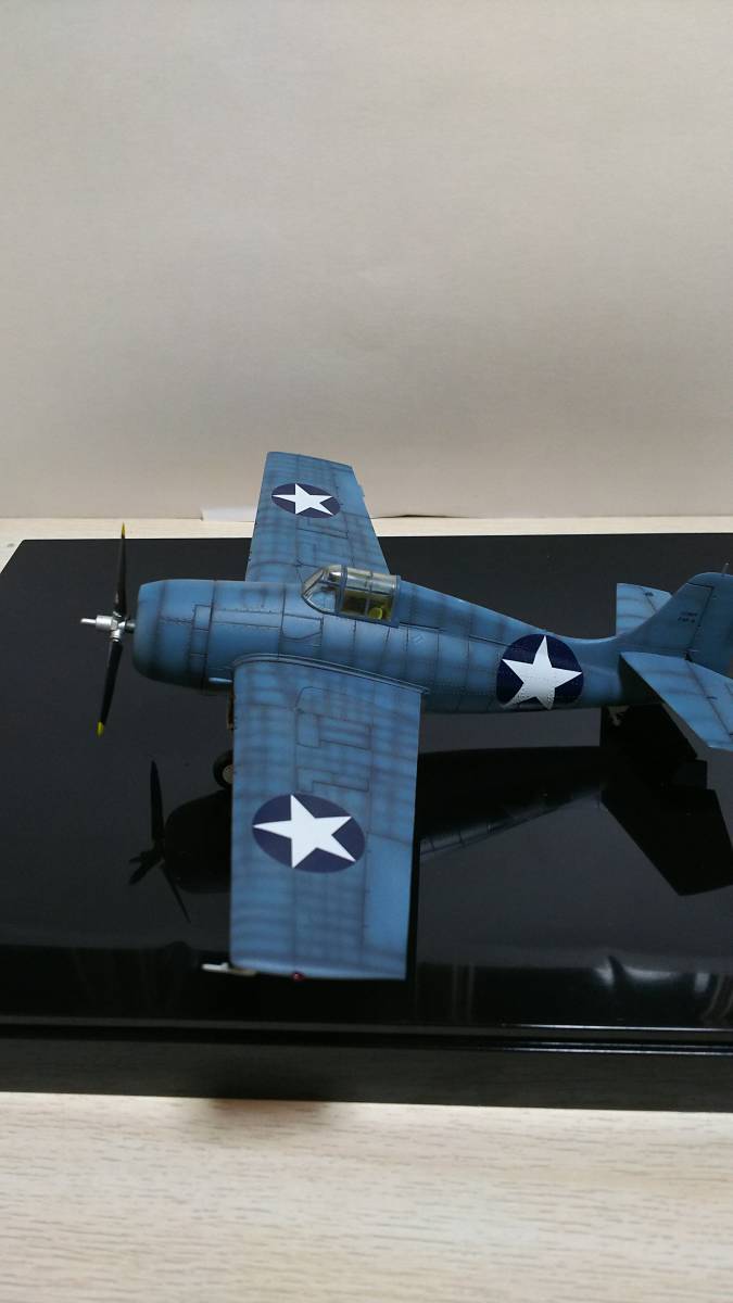 1／48 アメリカ海軍 艦載機 グラマンF4F ワイルドキャット 完成品 1⁄48