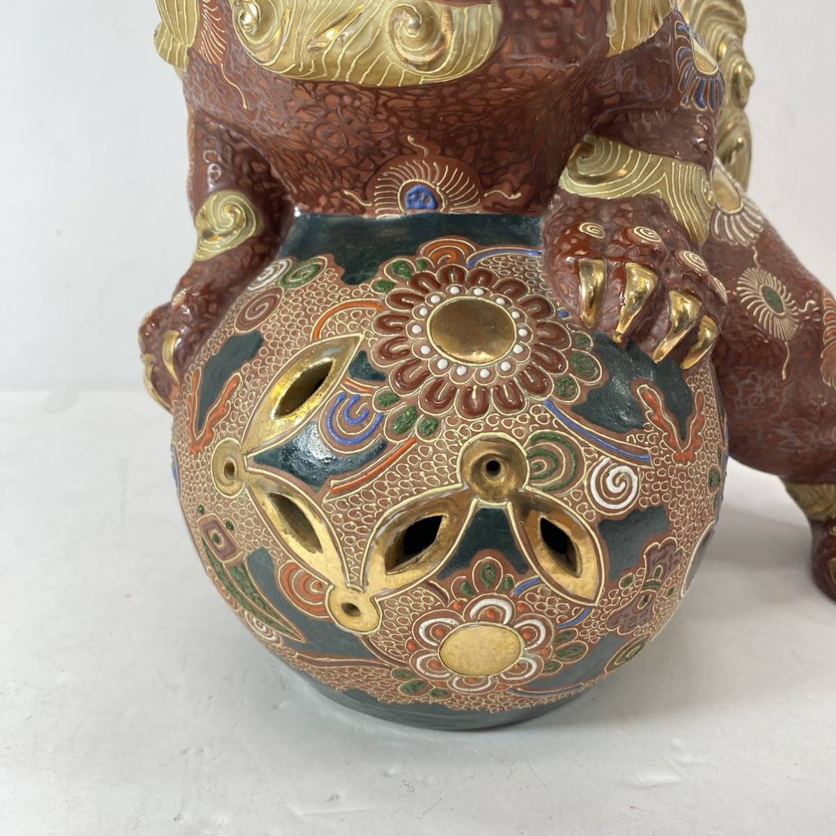 シーサー　獅子　陶器　オブジェ　置物　インテリア　工芸品　美術品 九谷焼 獅子 シーサー 狛犬 置物 陶器 オブジェ 縁起物 魔除け 骨董