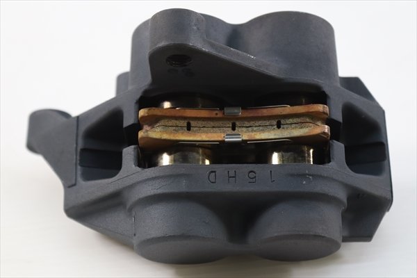 XJR1300 RP03J フロントブレーキキャリパーMOS スミトモ