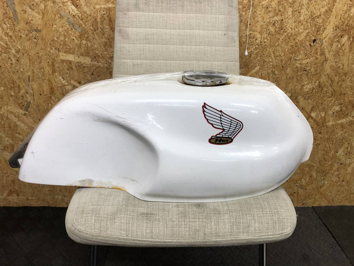GB250クラブマン　社外FRPタンク GB250 クラブマン FRPタンク カフェ カスタム 社外タンク 当時 希少